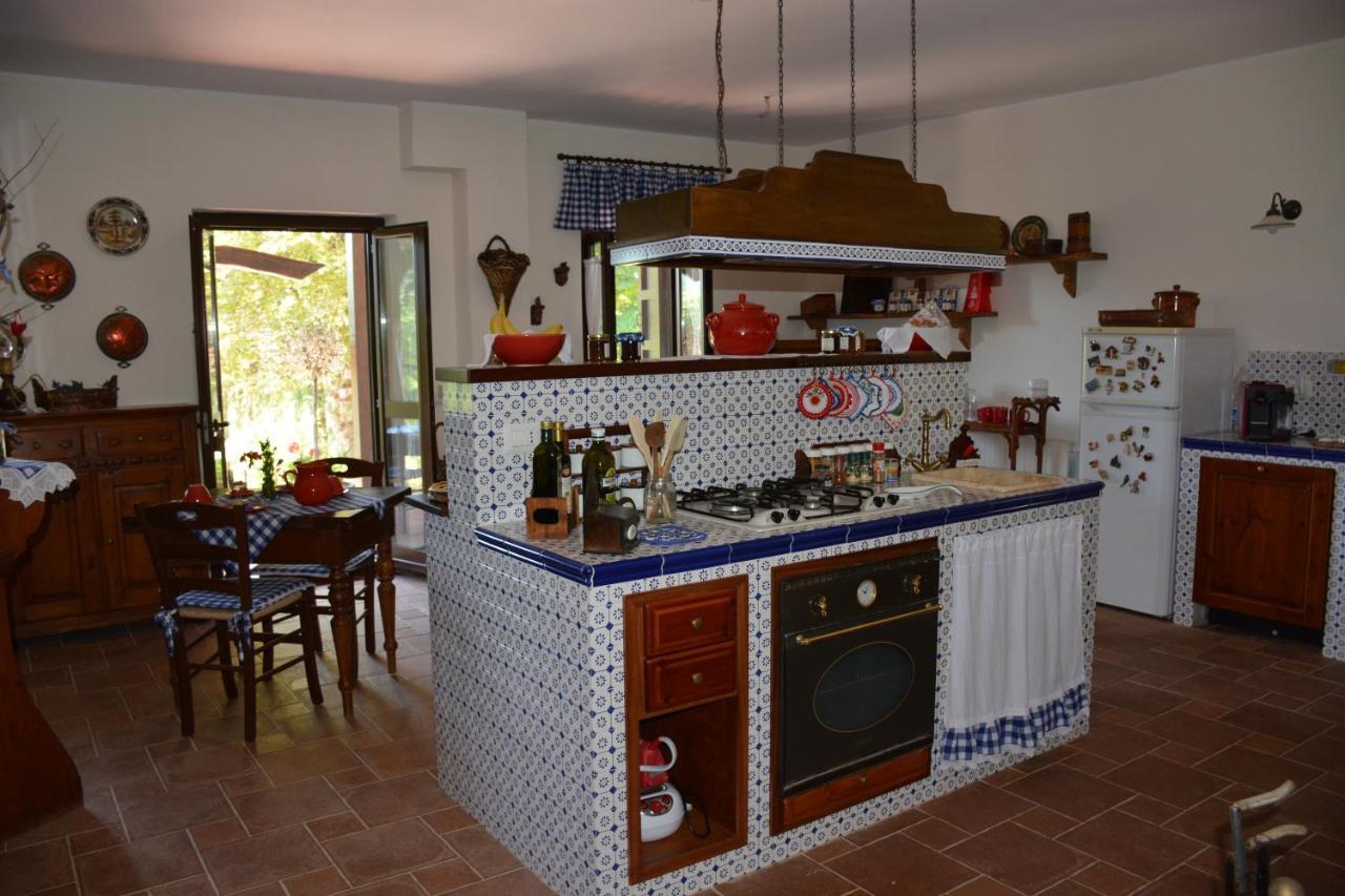 Bed And Breakfast Margherita & Home Restaurant Gerano Exteriér fotografie